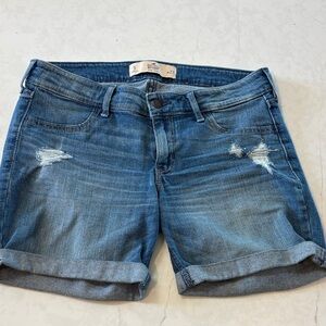 Hollister Women's Blue Denim Shorts